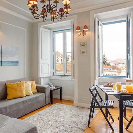 Bright Tailor Made Apartment By The Castle Lisbon Bagian luar foto