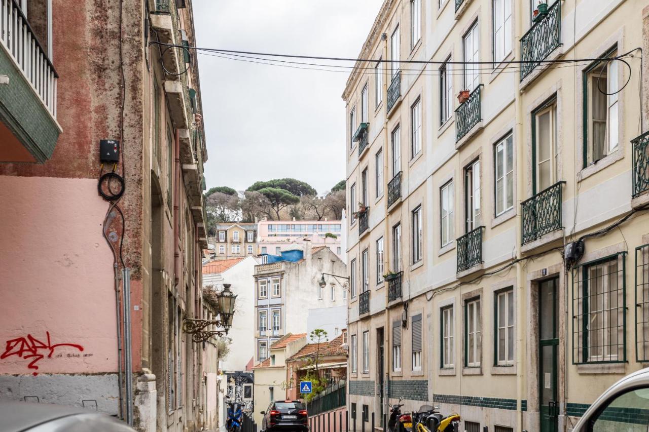Bright Tailor Made Apartment By The Castle Lisbon Bagian luar foto