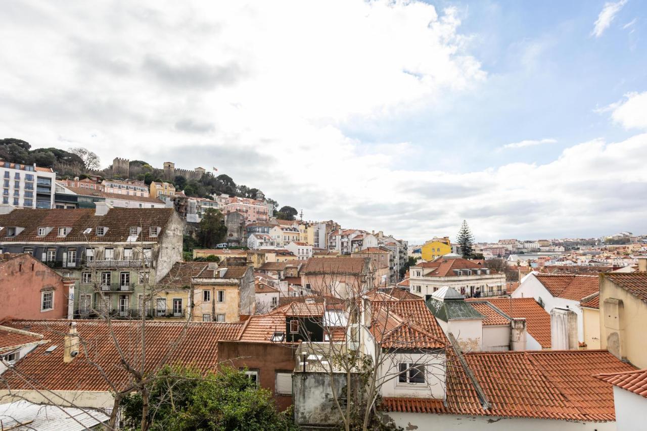 Bright Tailor Made Apartment By The Castle Lisbon Bagian luar foto