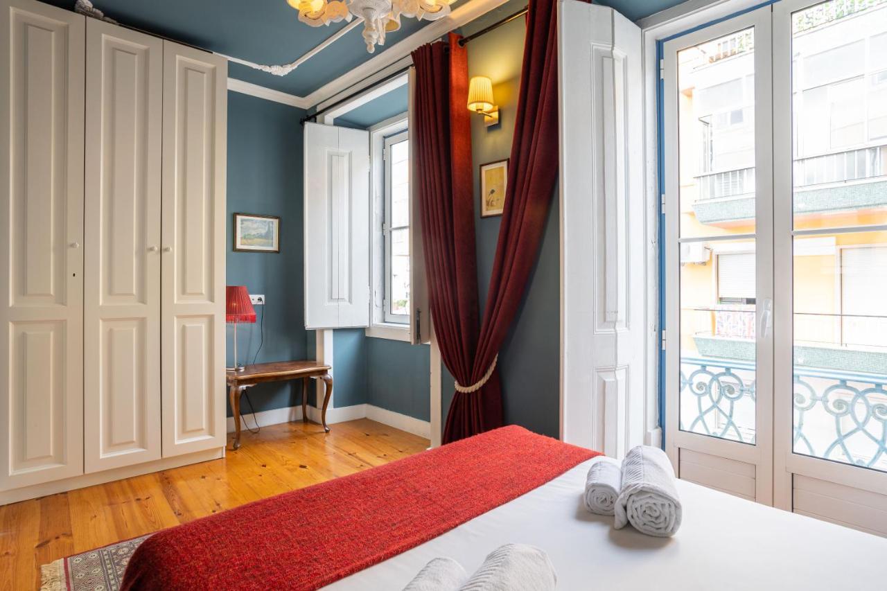 Bright Tailor Made Apartment By The Castle Lisbon Bagian luar foto